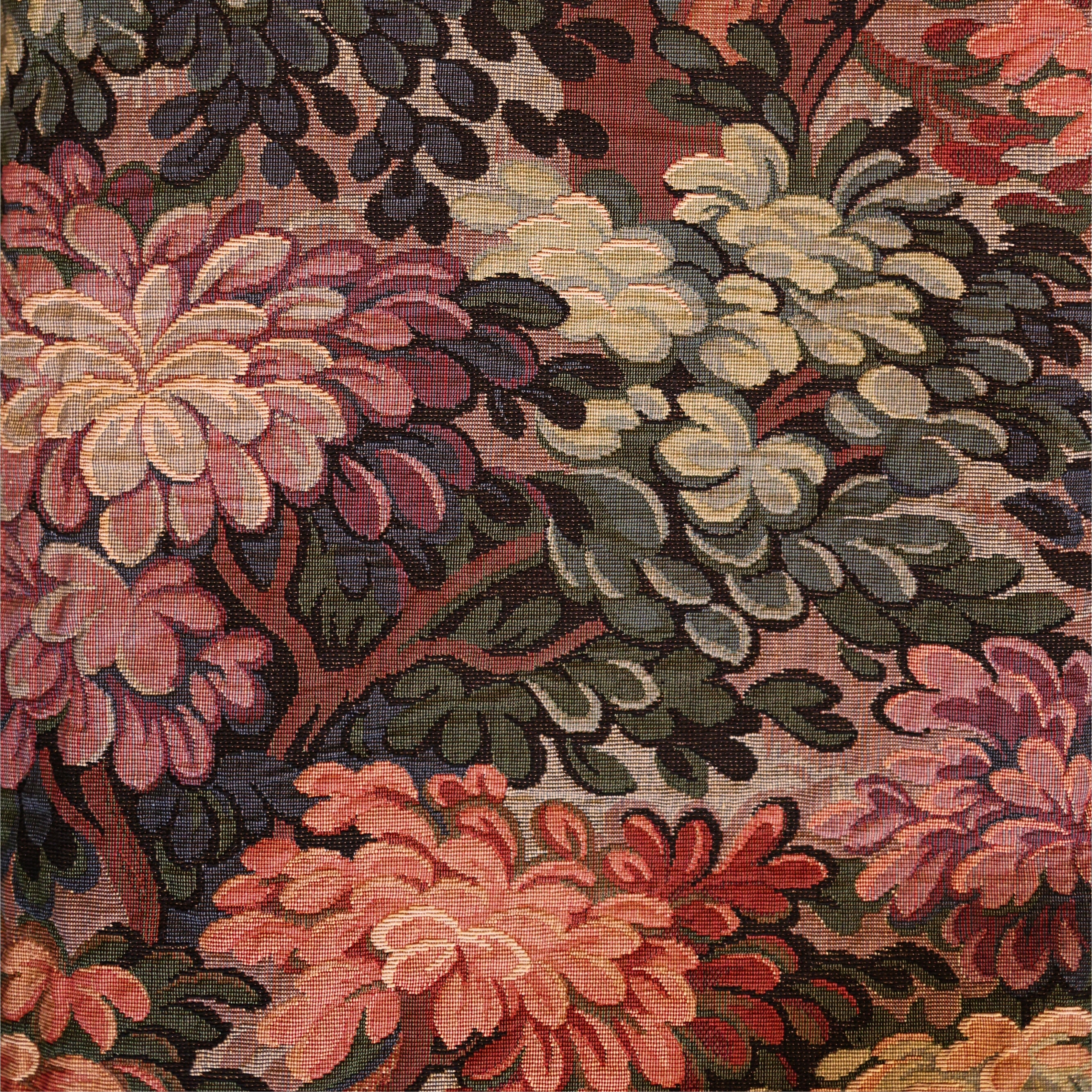 Verdure Tapestry–Style Tablecloth / Throw