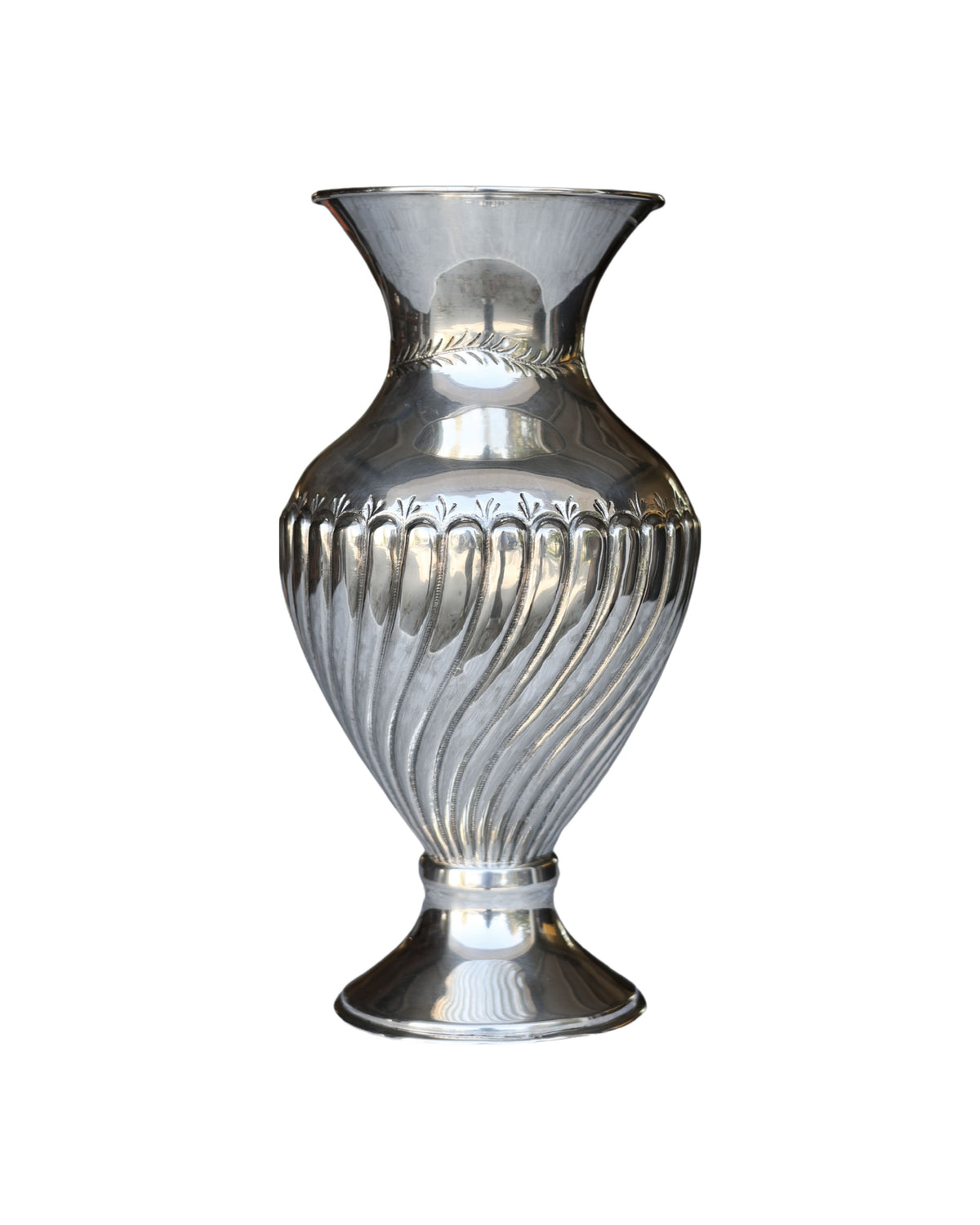 Spiral-Fluted Pedestal Vase-2