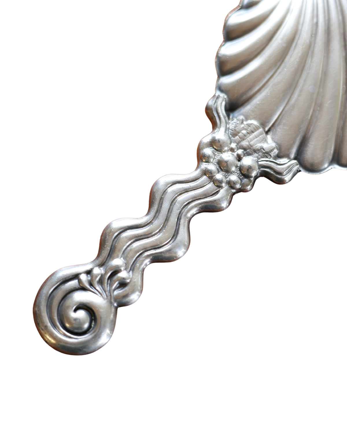 Victorian Shell-Form Crumb Scoop-4