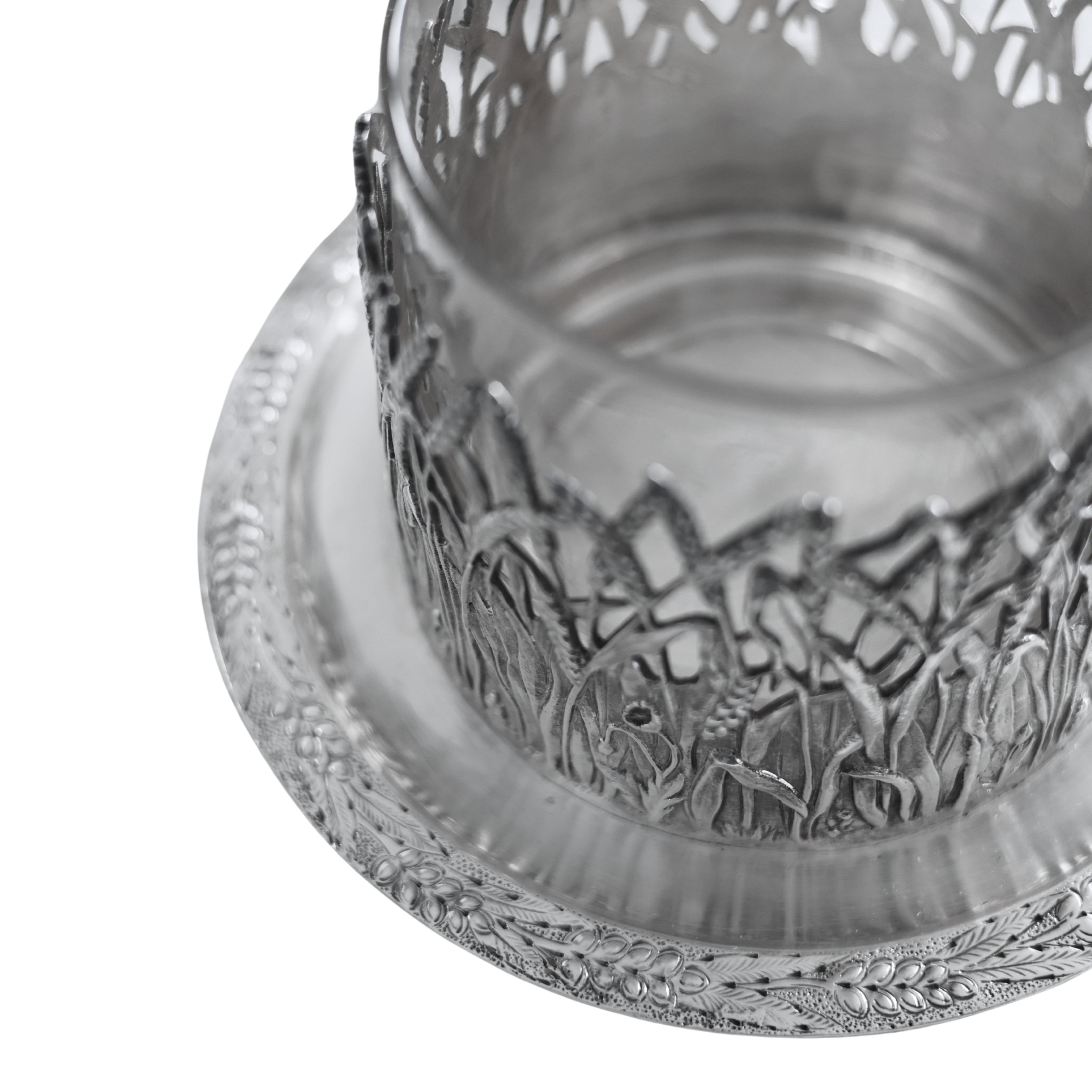 Martin, Hall & Co. Ltd Silver Plate Wheat Dish