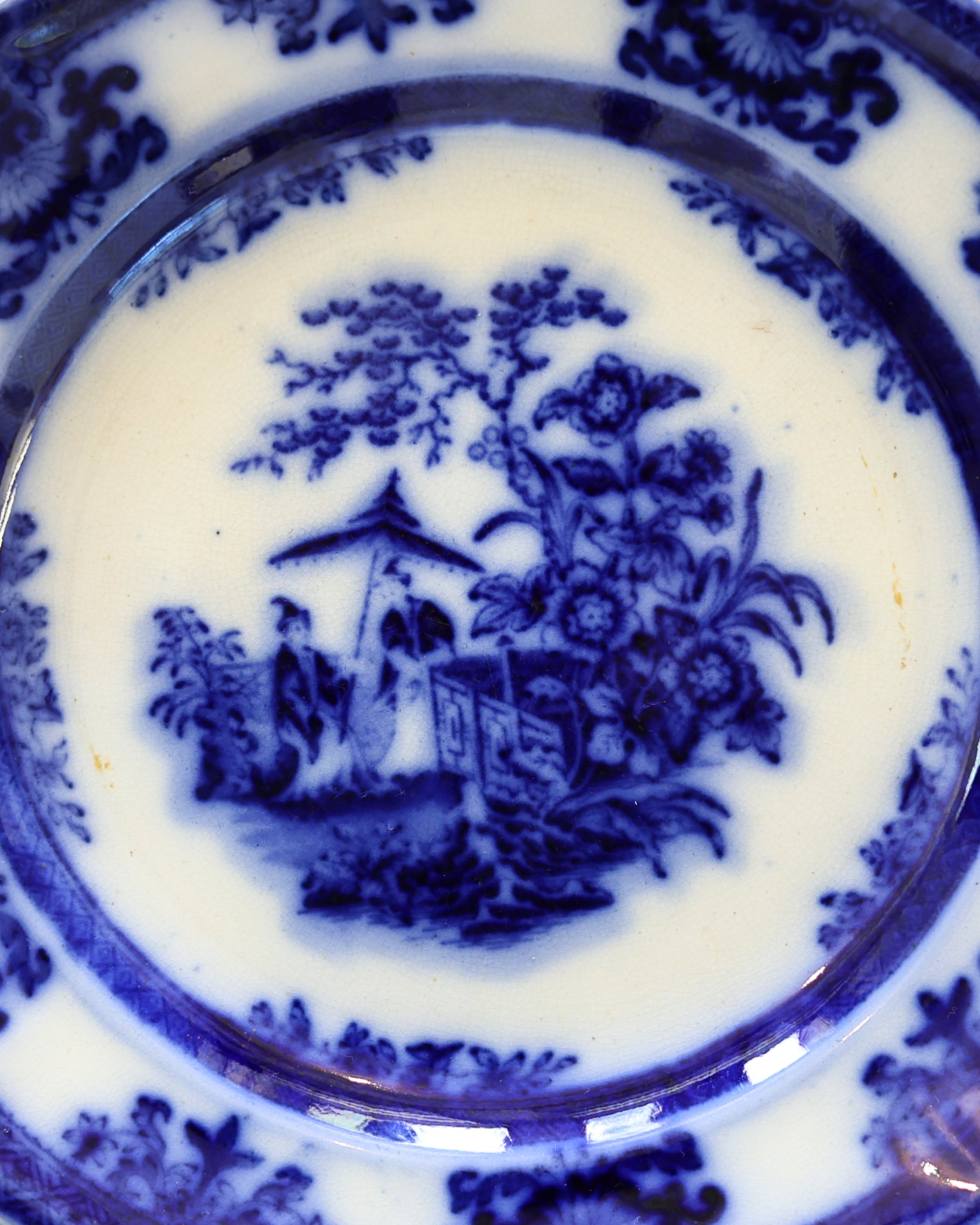 Davenport "Amoy" Flow Blue Round Platter-3