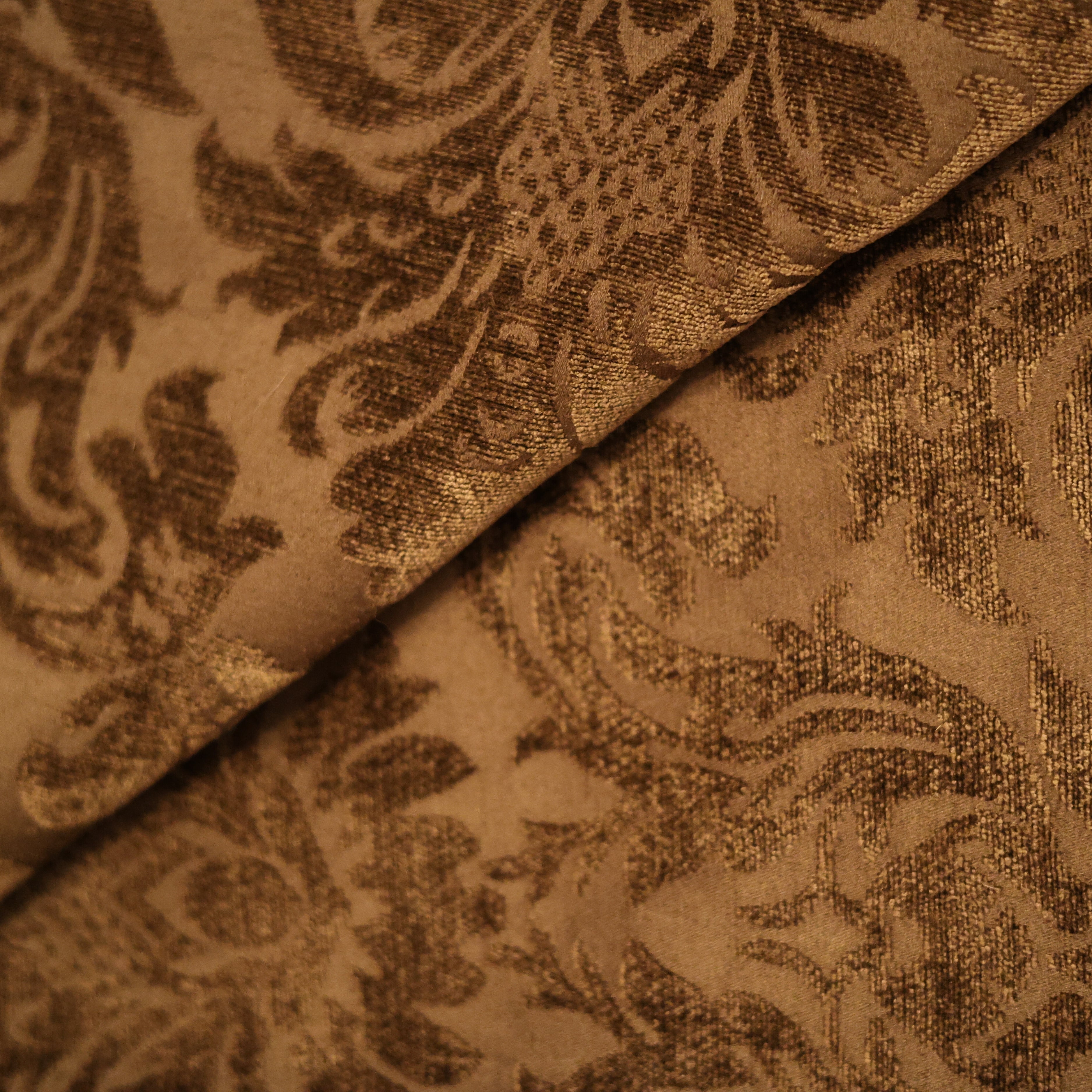 Reversible Jacquard Floral Throw with Fringe