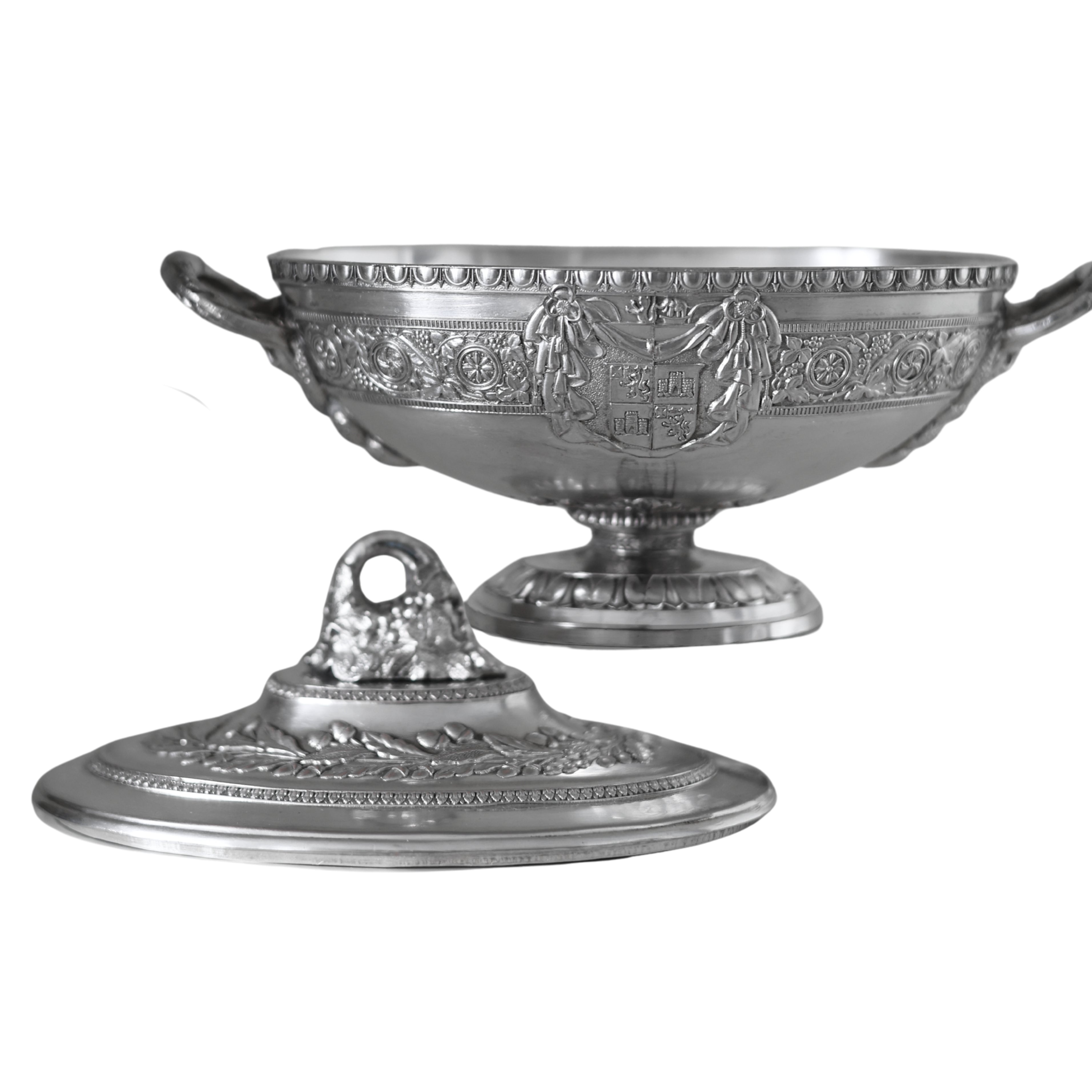Corbel England Silver Plate Covered Tureen with Heraldic Motif