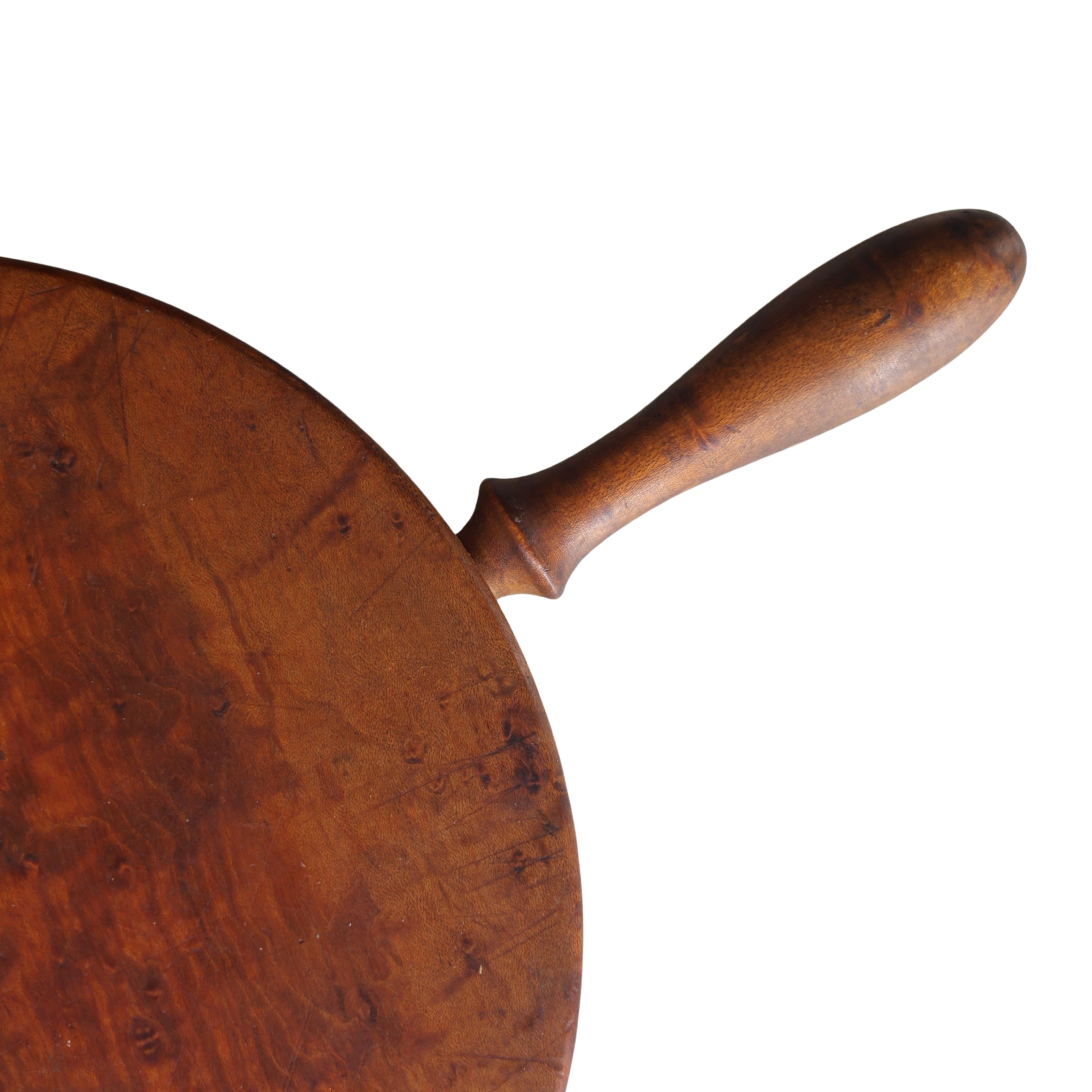 Handled Wooden Cutting Board