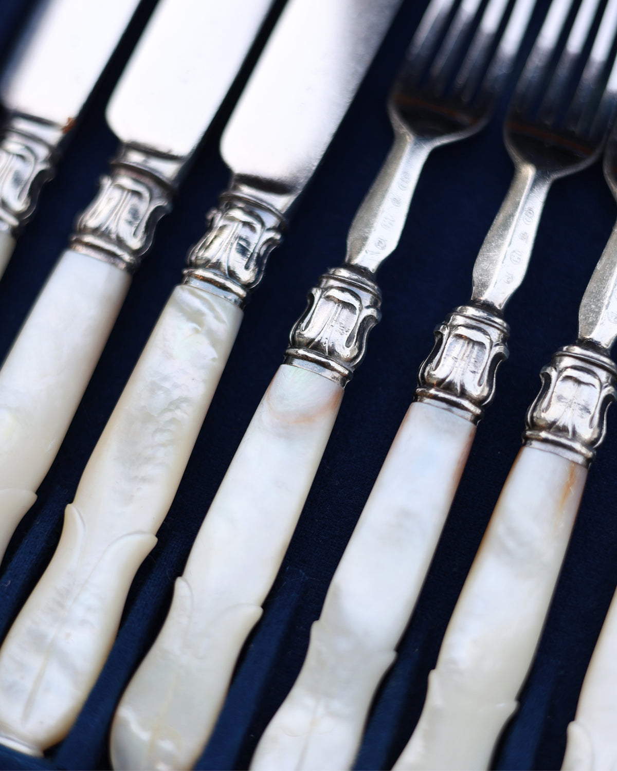 Sheffield Mother-of-Pearl Service for Six-7