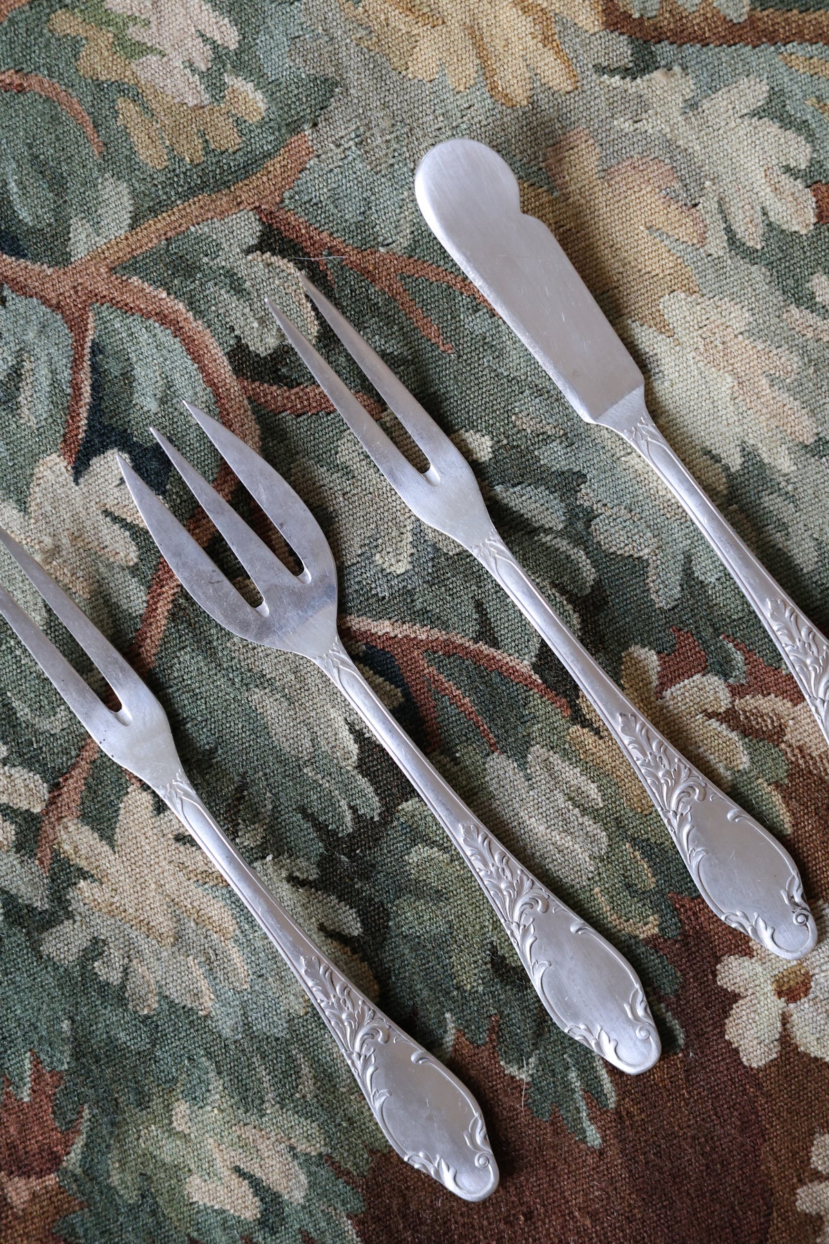 Extra Silver Charcuterie Set-3