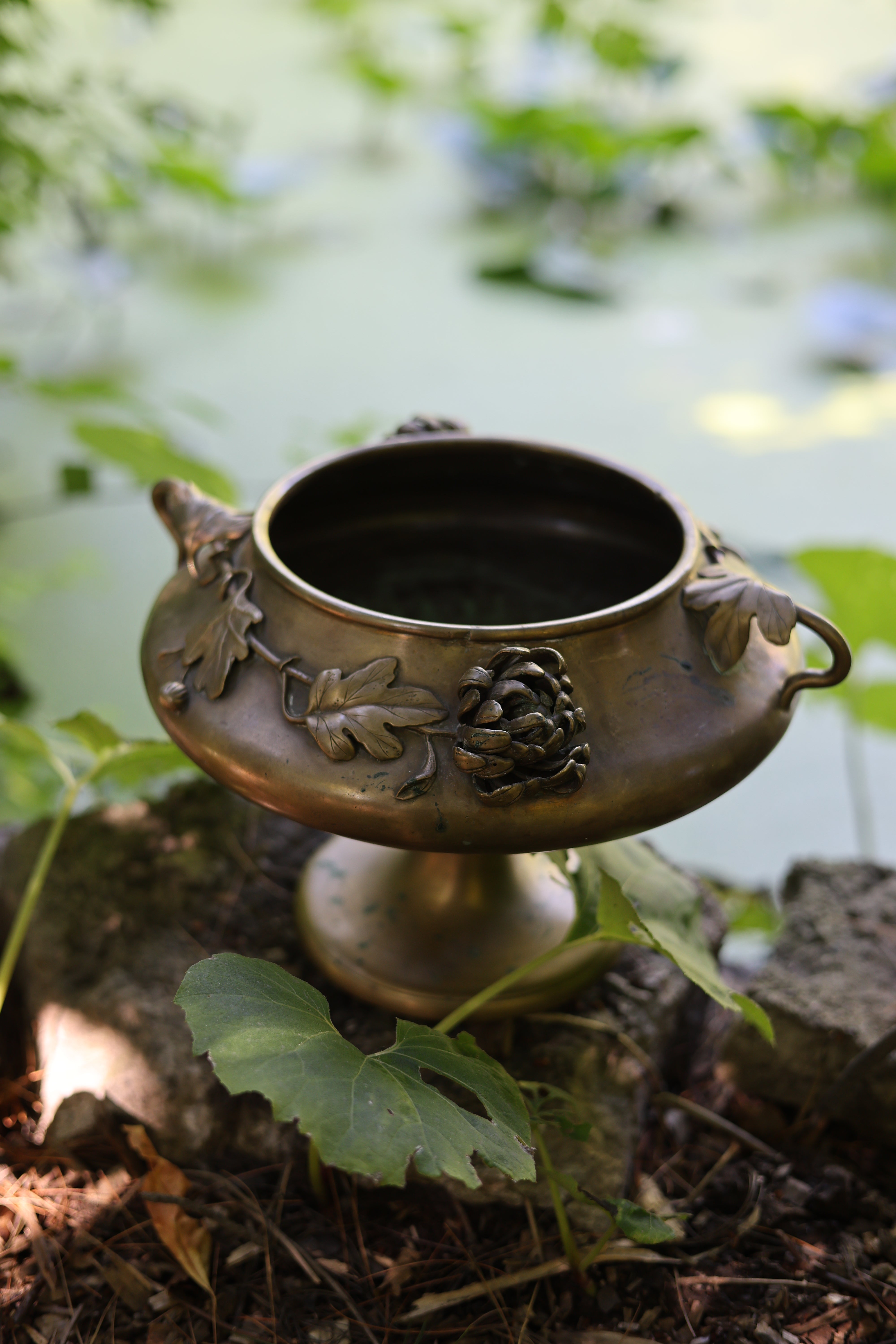 Bronze Pedestal Centerpiece Bowl-1