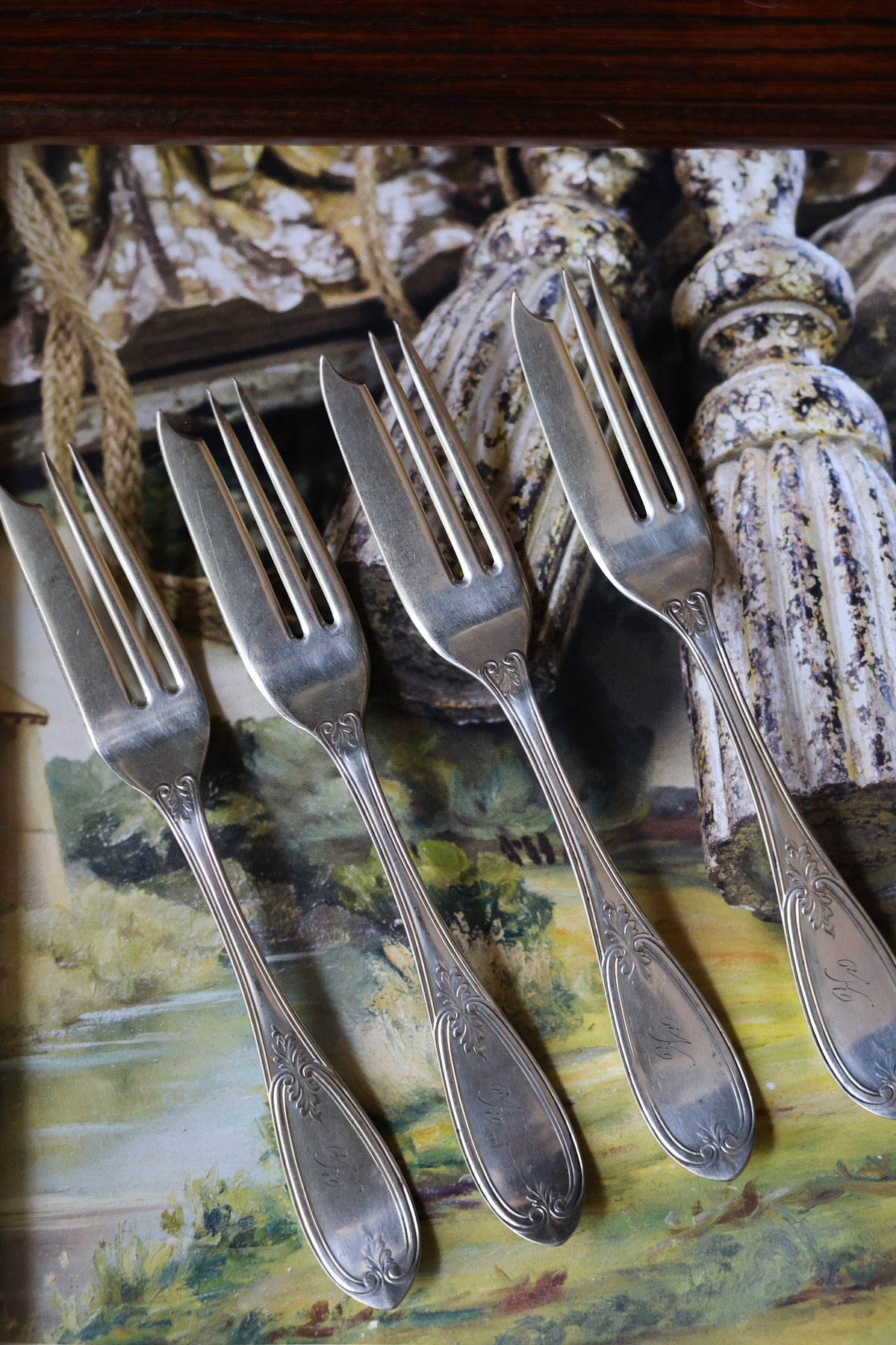 “K” Monogram "Olive" Pattern Pastry Forks-1