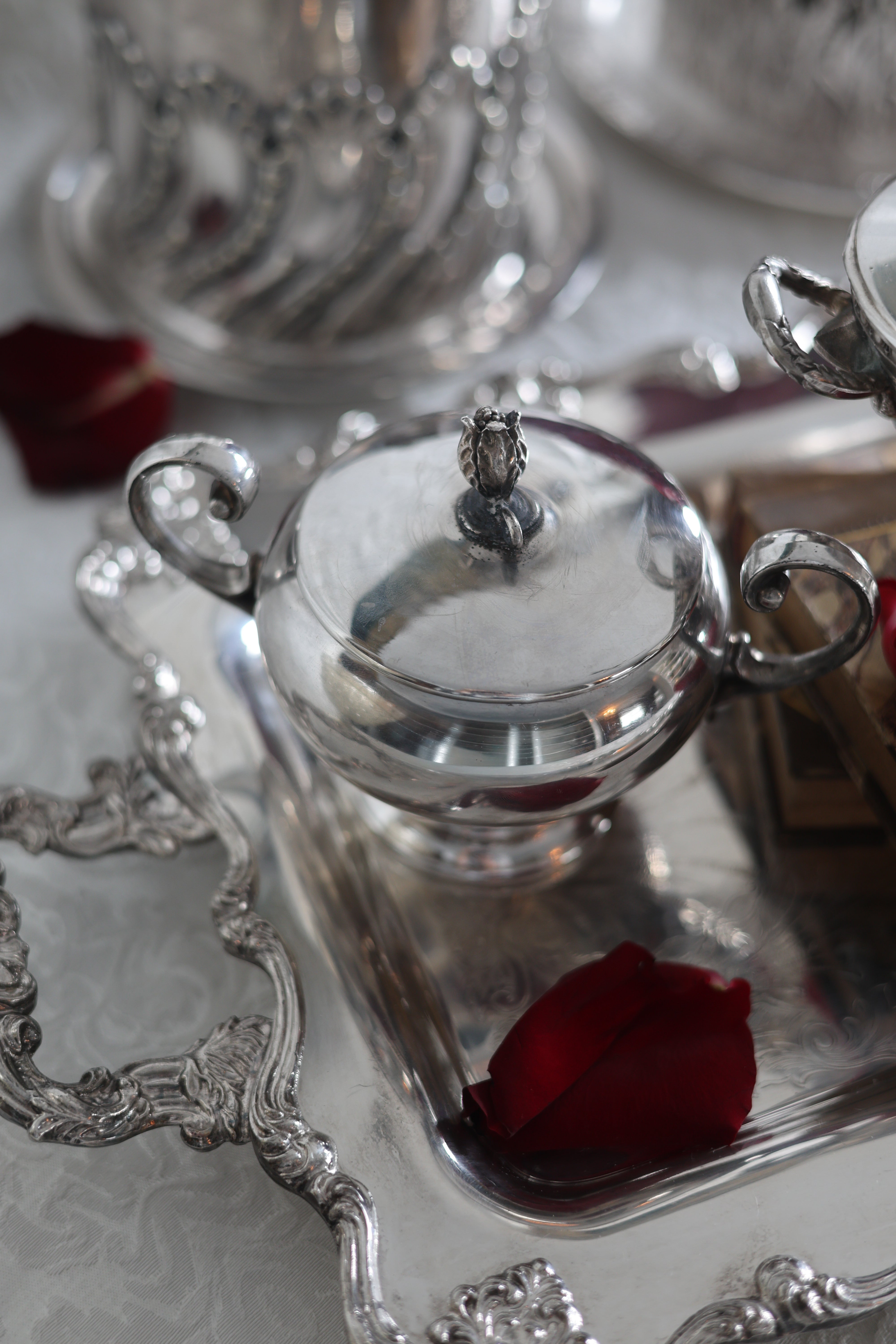 Bristol Flower Top Sugar Dish