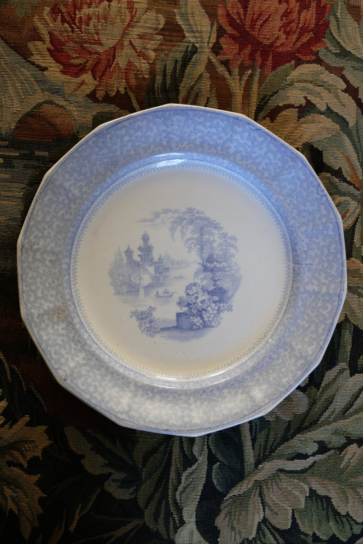 T. Phillips & Son “Marino” Dinner Plate, c. 1845-1